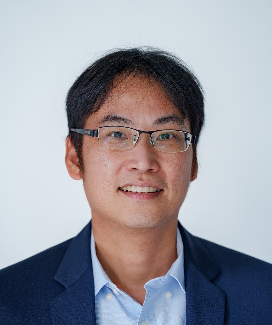 Photo of Prof. Tat Long Chng